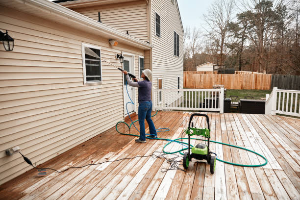 Fence Pressure Washing in Herricks, NY